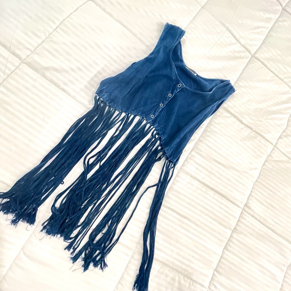 Earthbound fringe top
